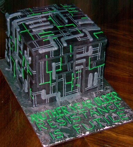 Star Trek Borg Cube Cake