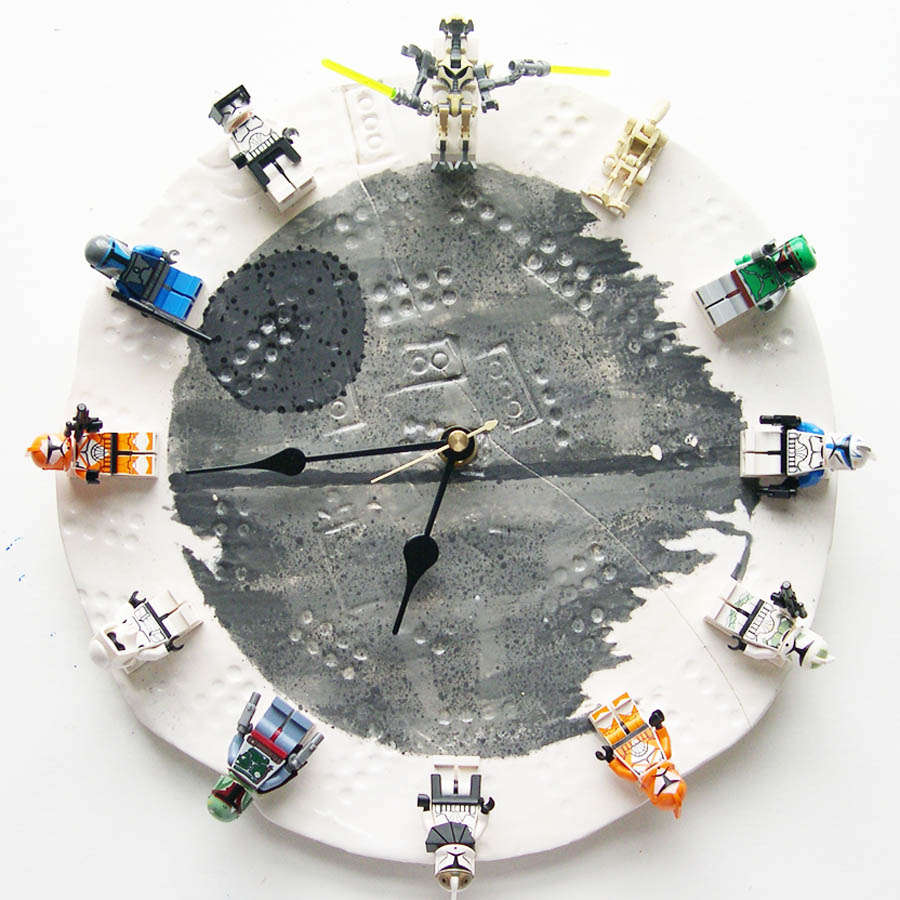 Lego Star Wars clock
