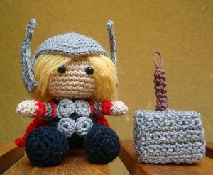Thor crochet amigurumi