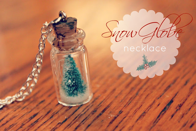snow globe necklace2