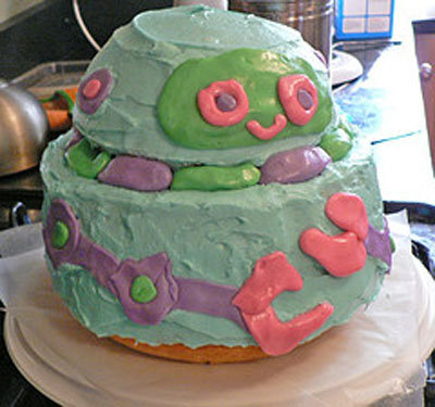 HOW TO: Robot Cake